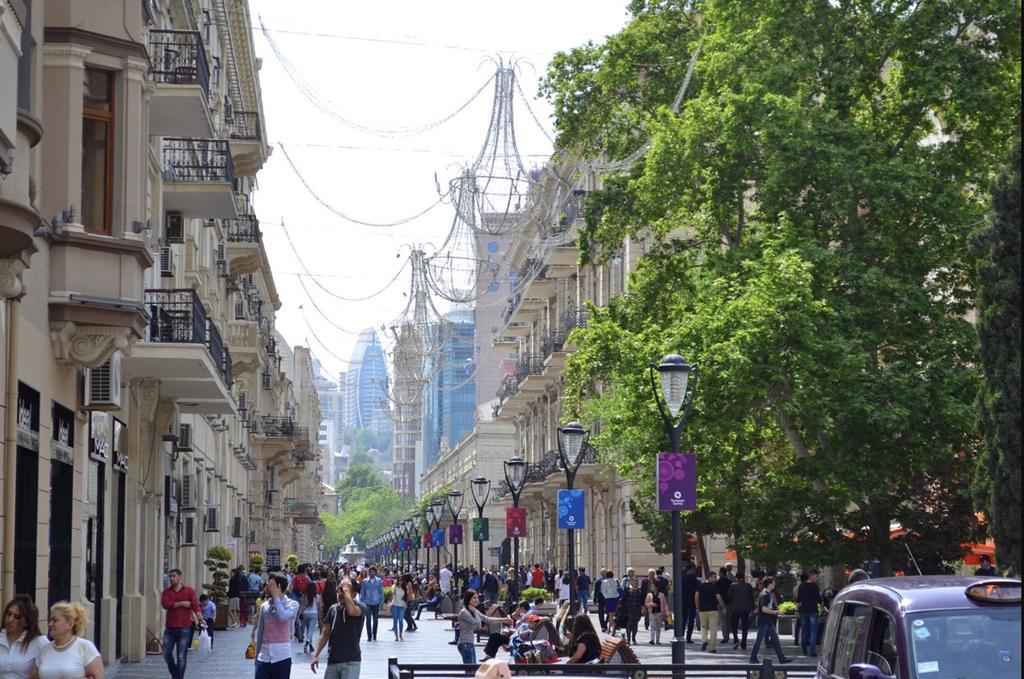 Check-In Apartment Near Fountain Square Vidadi Str Баку Екстериор снимка