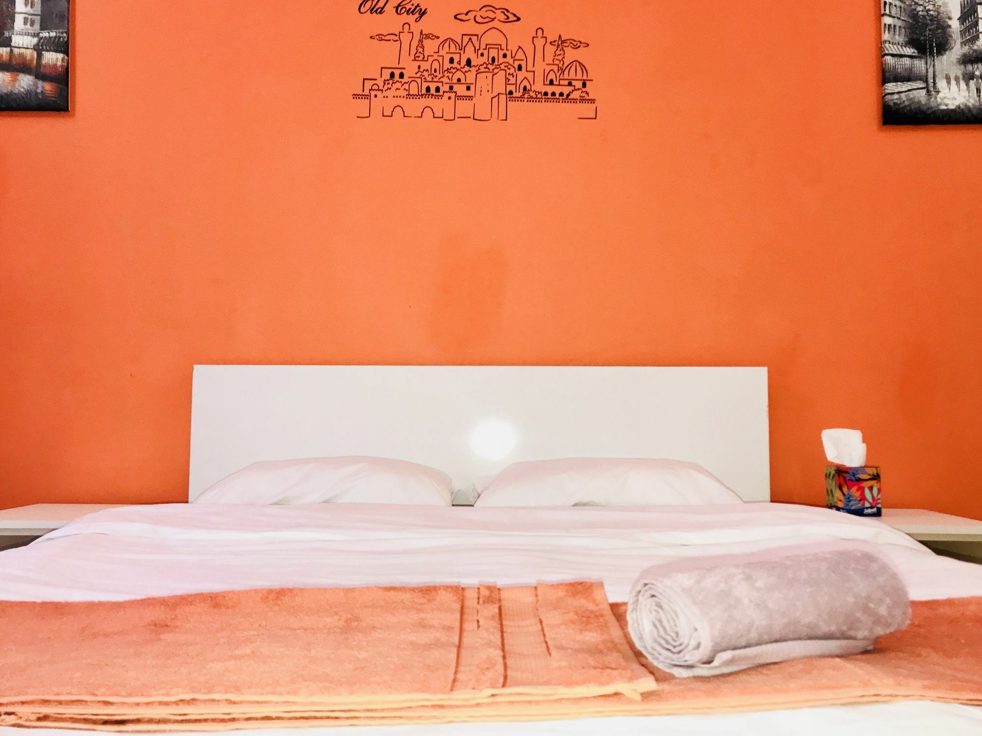 Check-In Apartment Near Fountain Square Vidadi Str Баку Екстериор снимка
